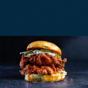 CHICKEN BURGER